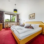 Zur Schmiede 3*