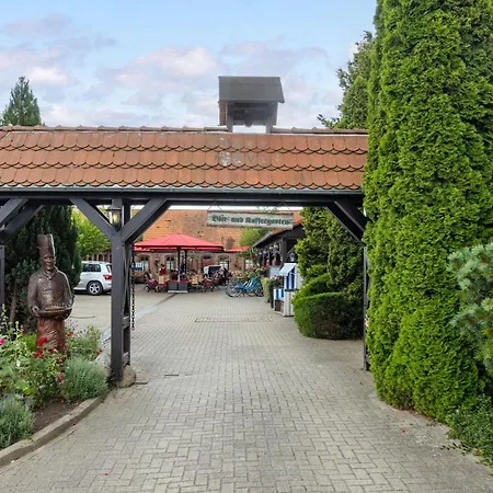 Zur Schmiede Hotel 3*