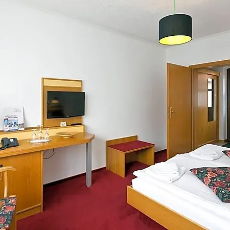Hotel Zur Schmiede Göhren-Lebbin
