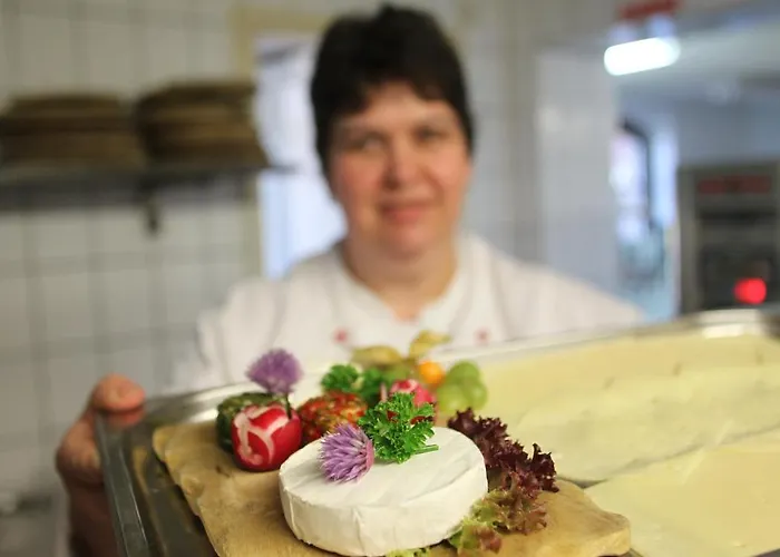 酒店 舒梅德乡村酒店 3*